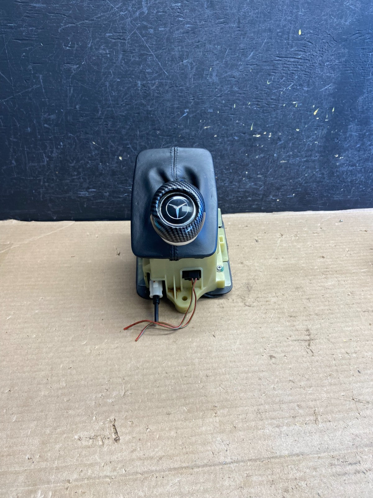 2008 - 2011 Mercedes W204 C350 C300 C250 Center Console Shift Shifter AH3690 DG3