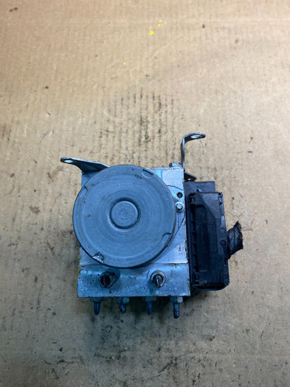 2007 to 2013 BMW 328i  ABS Anti-Lock Brake Pump 3451 6777422-01 OEM Z2407 DG5