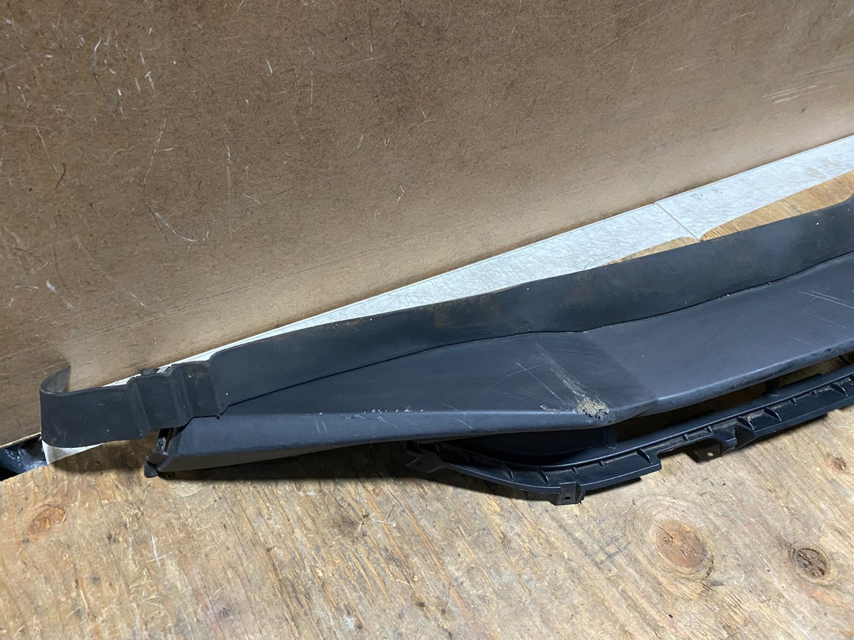 2016 to 2018 Chevrolet Malibu Front Lower Bumper Cover Facial Valance AG9818 PS1