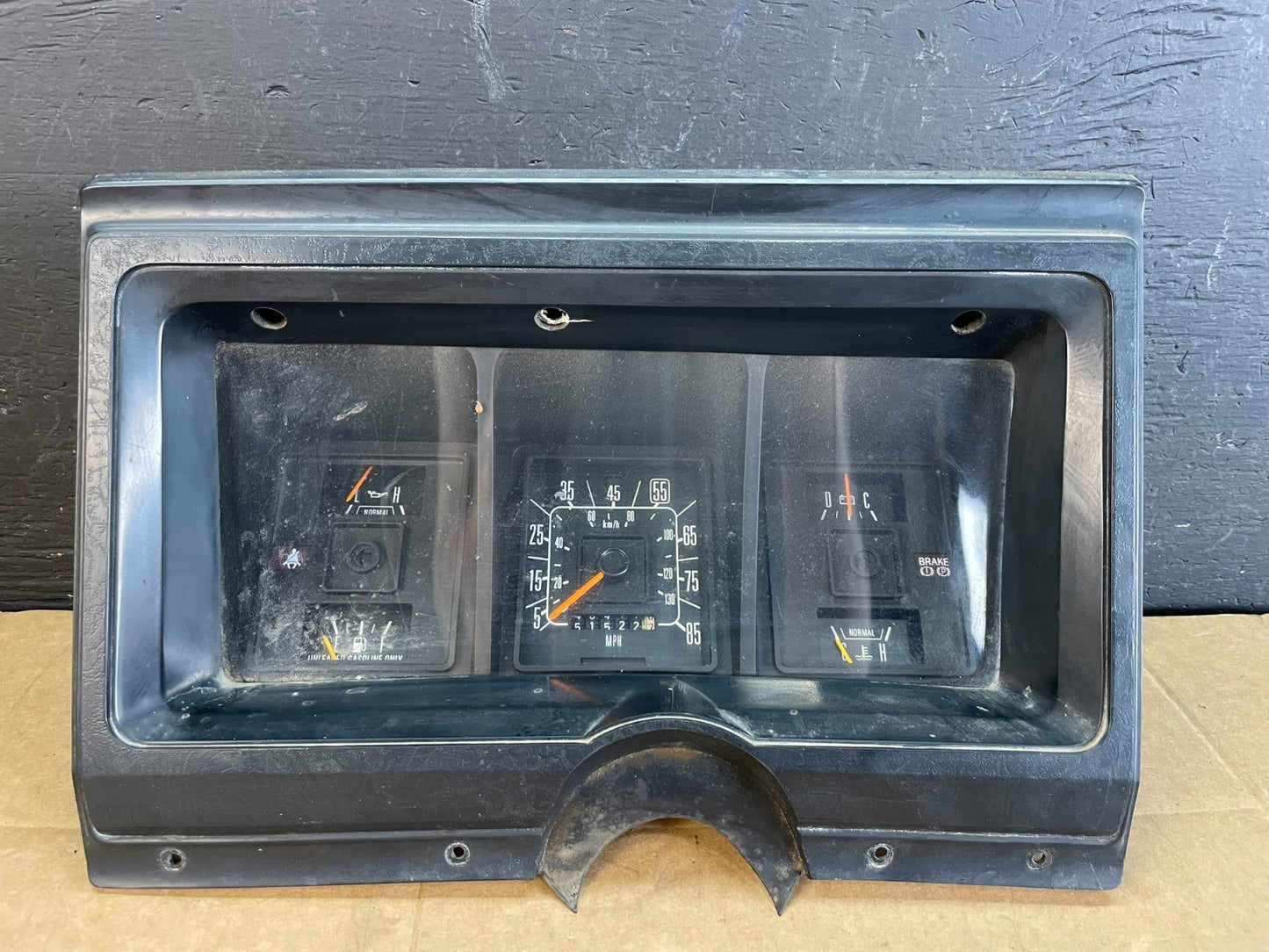 1999 to 2000 Ford E150 E250 E350 VAN Gauge Speedometer Cluster AC4976 DG0