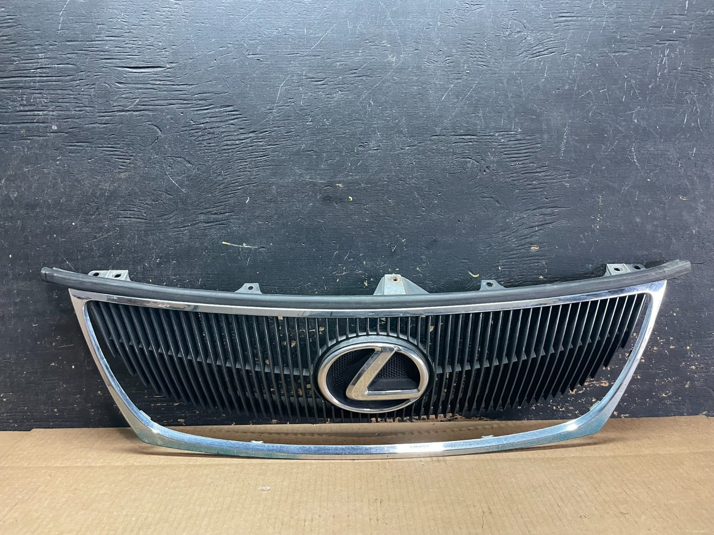 2006 - 2008 Lexus GS300 GS350 GS450 Front Upper Chrome Grill Grille OE AA9138 DG0