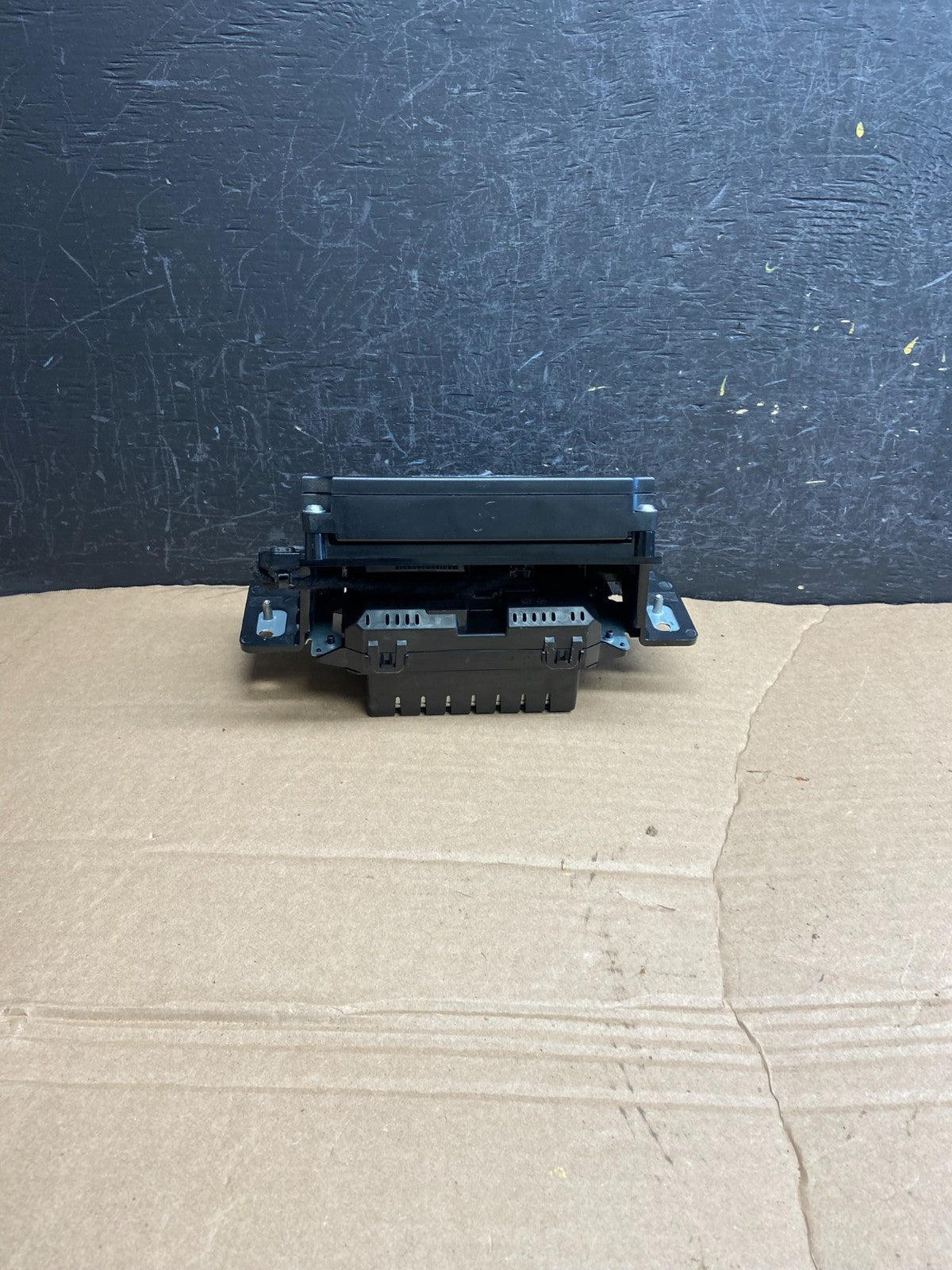2013 to 2014 Ford Explorer Screen Communication Module DB5T-14B428-AC AF1816 DG4