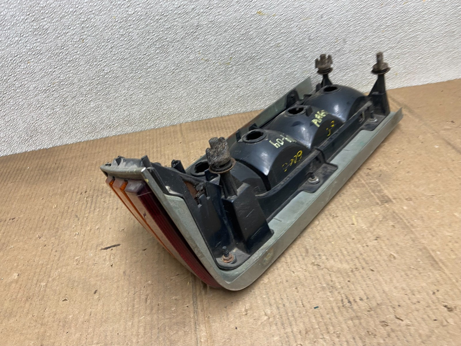 1987 - 1988 Pontiac 6000 Right Passenger Side Tail Light Oem AA64238