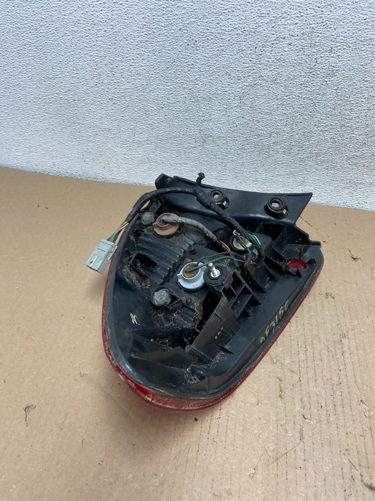 2000-2006 Honda Insight Right Passenger RH Side Tail Light AF3180 DW4