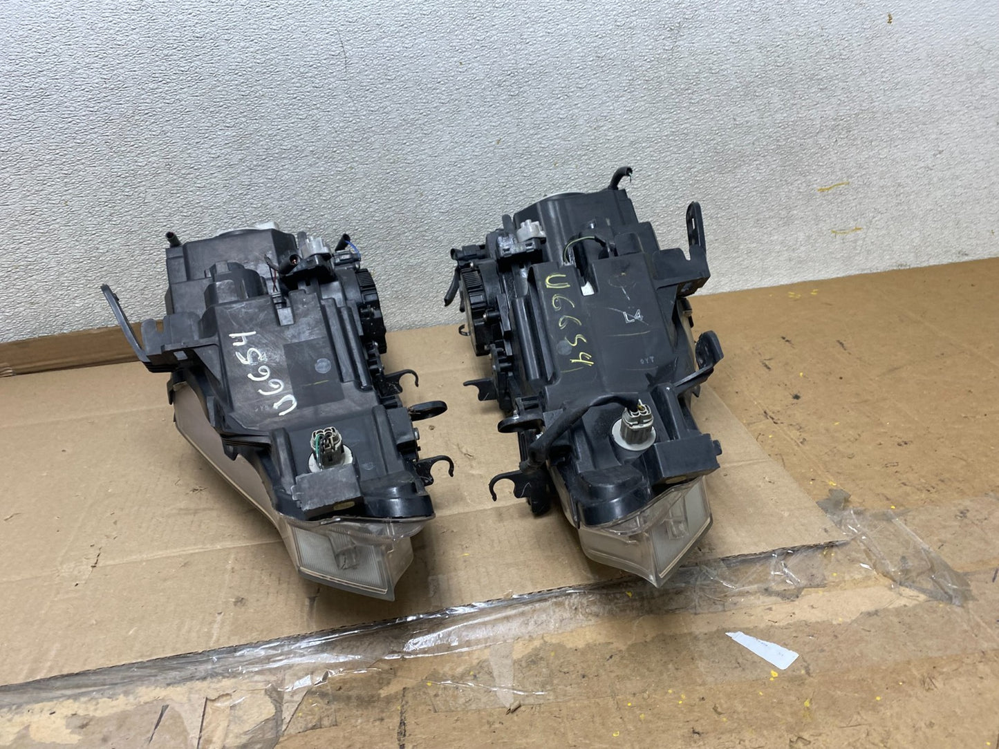 Xenon 2011 2012 2013 2014 Nissan Murano Headlights Left+Right U6654 DW12