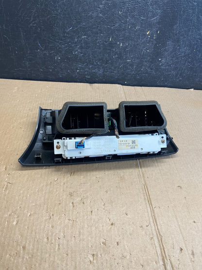 2004 to 2008 Acura TL Front Dash Dashboard AC Center Clock Air Vent AE4258 DG4