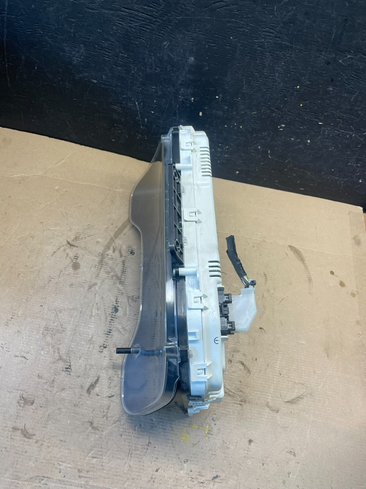 2009 to 2014 Ford E150 E250 E350 VAN Gauge Speedometer Cluster N7451 DG3