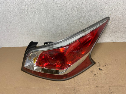 2013 2014 2015 Nissan Altima Right Passenger RH Side Tail Light AF4558 LK0