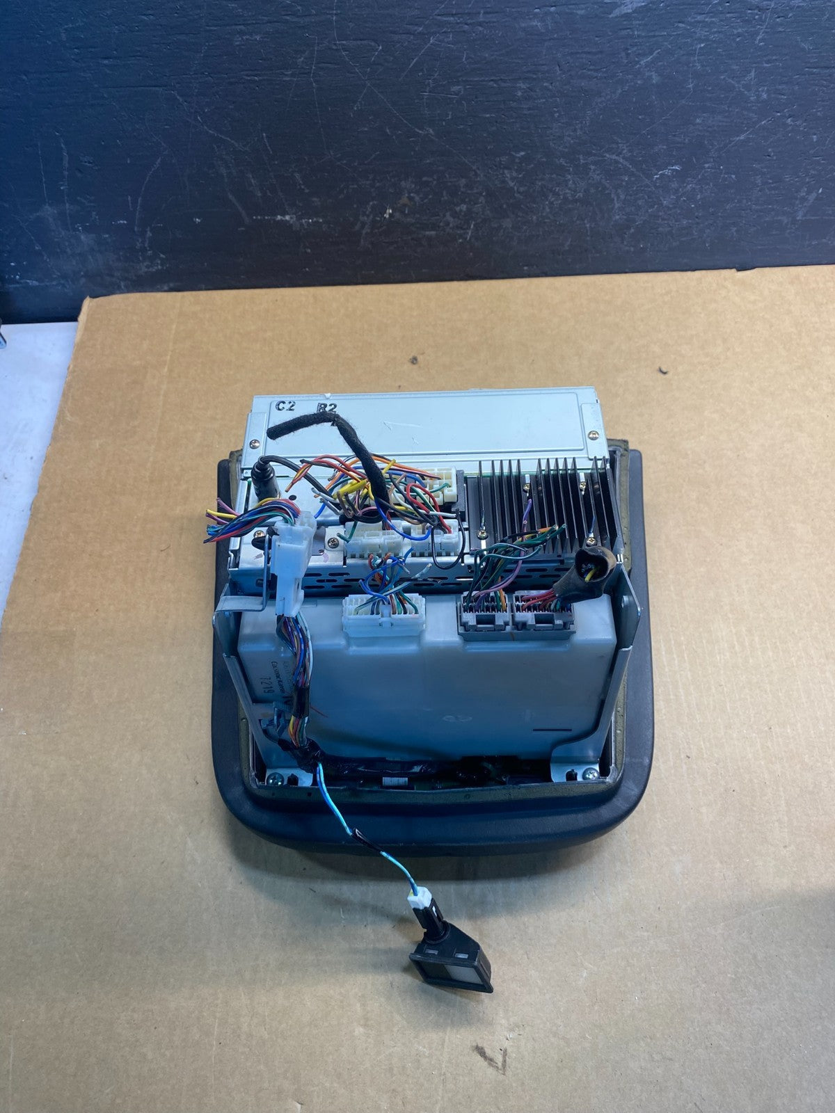 2006 - 2007 Nissan Murano AM FM Radio CD Climate Control Panel AC6871 DG5