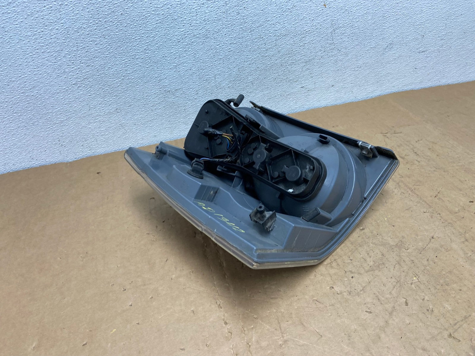 2006 - 2009 Land Rover Range Rover L322 Left Driver LH Tail Light AD1342 LK6