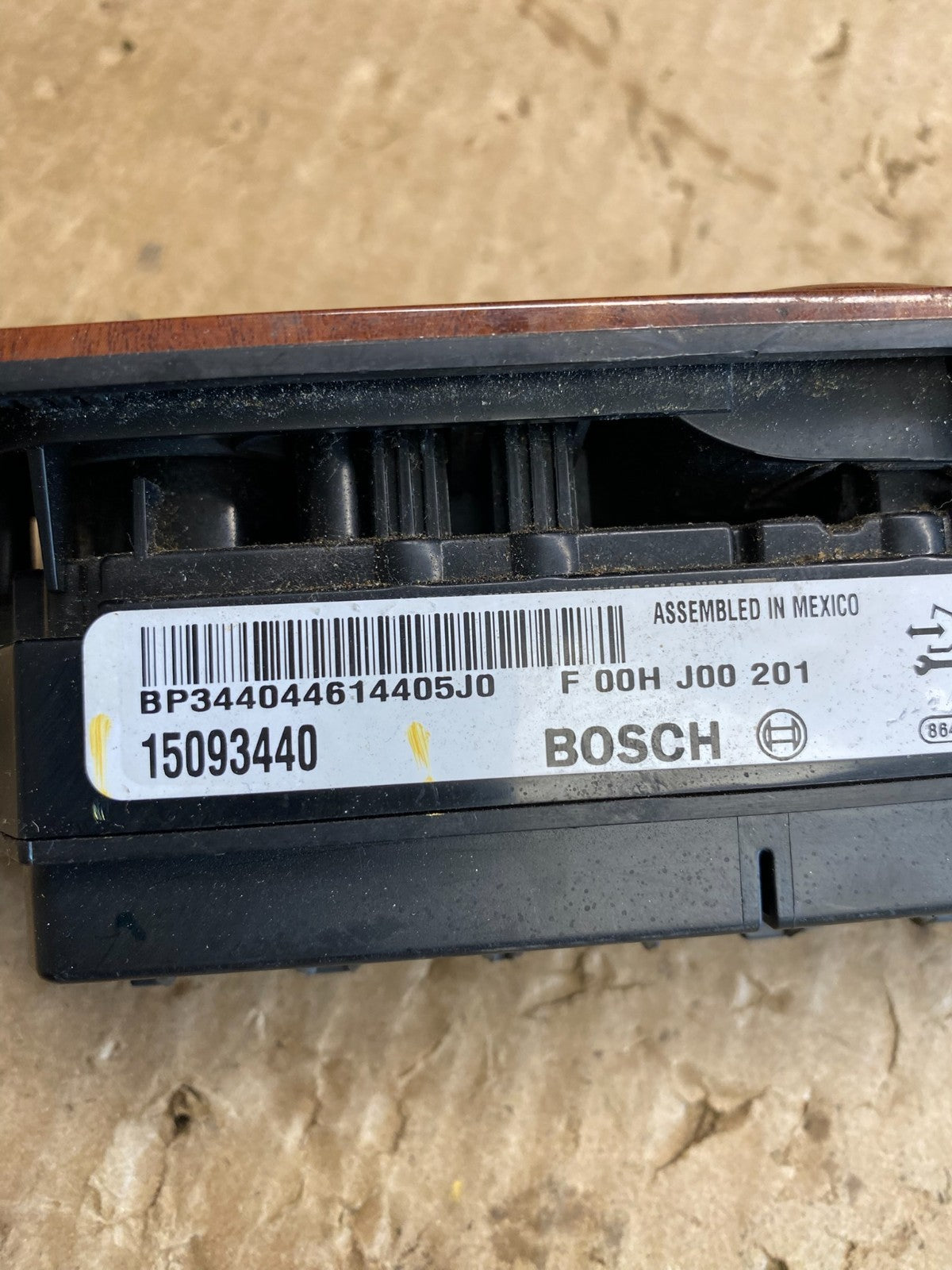 2007-2013 Chevy Suburban Tahoe Yukon Front Left Driver Window Switch AC9163 DG4