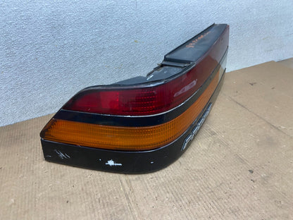 1989 to 1992  Ford Probe Left Driver LH Side Tail Light OEM AA6356 DG2