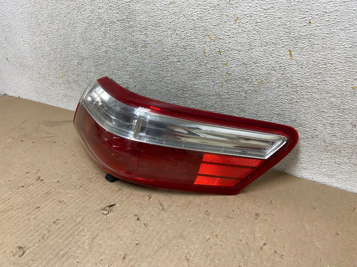 2007 2008 2009 Toyota Camry Right Passenger Side Tail Light AH6905 LK2