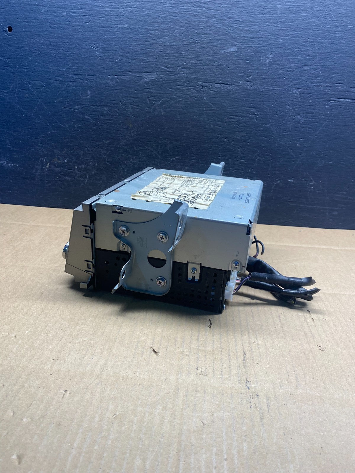 2005 2006 2007 Toyota Avalon AM FM CD Mp3 Radio Receiver ad1555 DG1