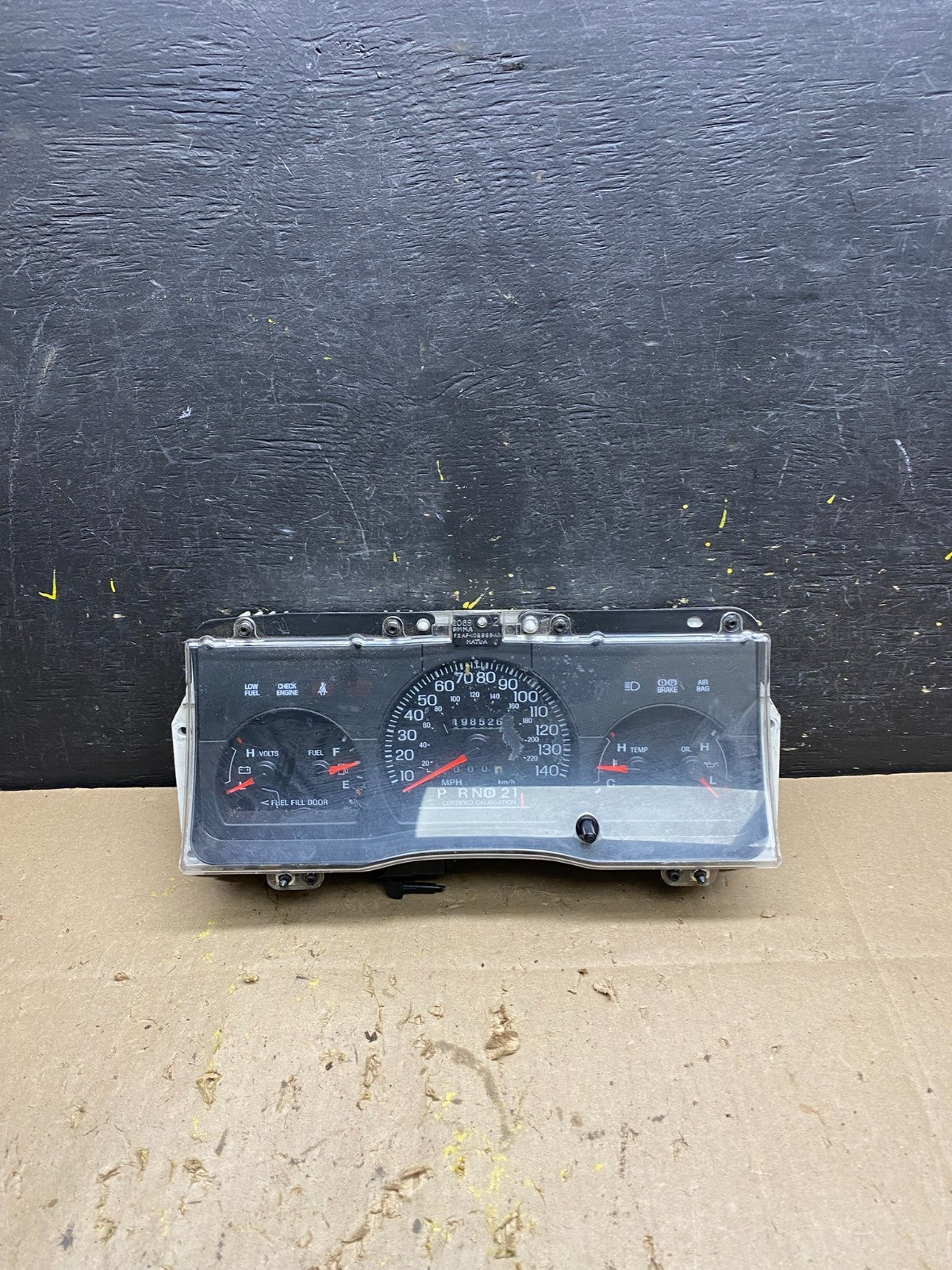 2001 to 2005 Mercury Grand Marquis Speedometer Cluster Gauge u5276 DG0