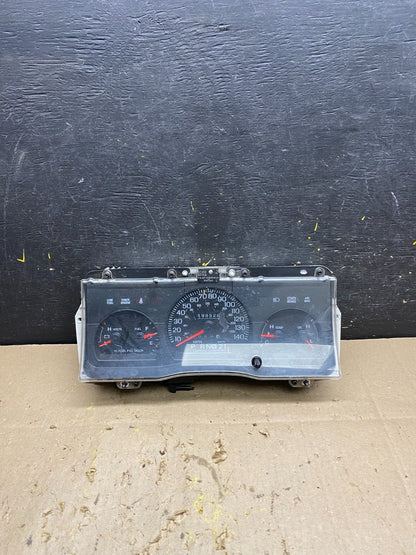 2001 to 2005 Mercury Grand Marquis Speedometer Cluster Gauge u5276 DG0