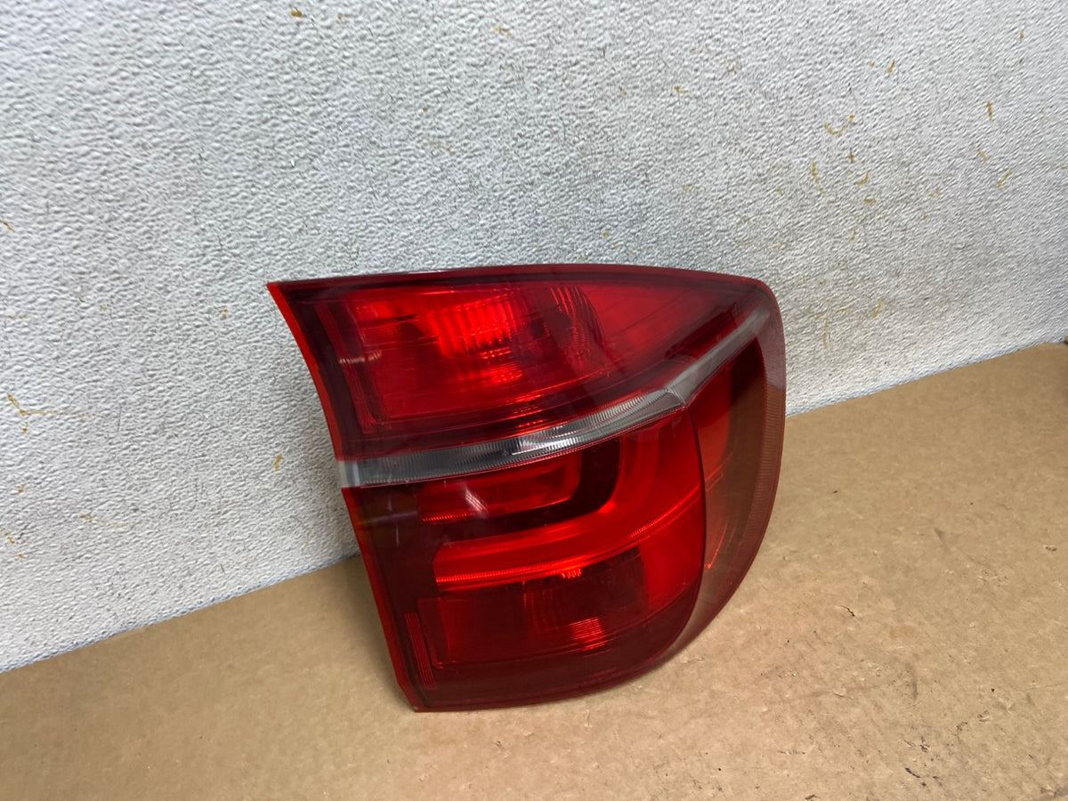 2011 2012 2013 Bmw X5 E70 Right Passenger Side Rh Tail Light AI3378 LK2