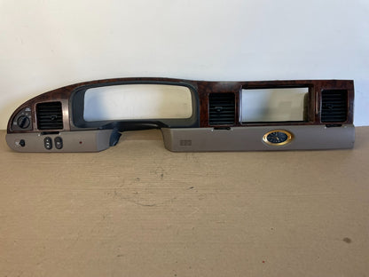 1998 - 2001 Lincoln Town Car Dash Speedometer Cluster Radio Bezel Trim af8445 DG0
