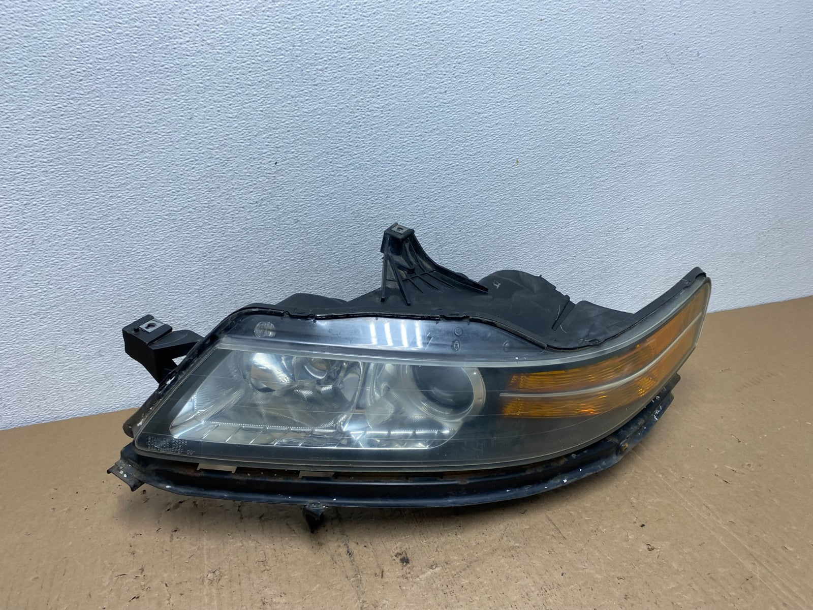2004 2005 2006 Acura TL Headlight Left Driver LH Side Xenon HID AC6056 DW0