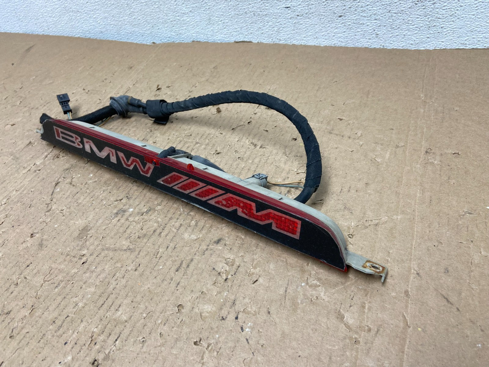 2007 to 2010 Bmw X5 E70 Rear 3RD Brake Tail Light AD8260 DG1