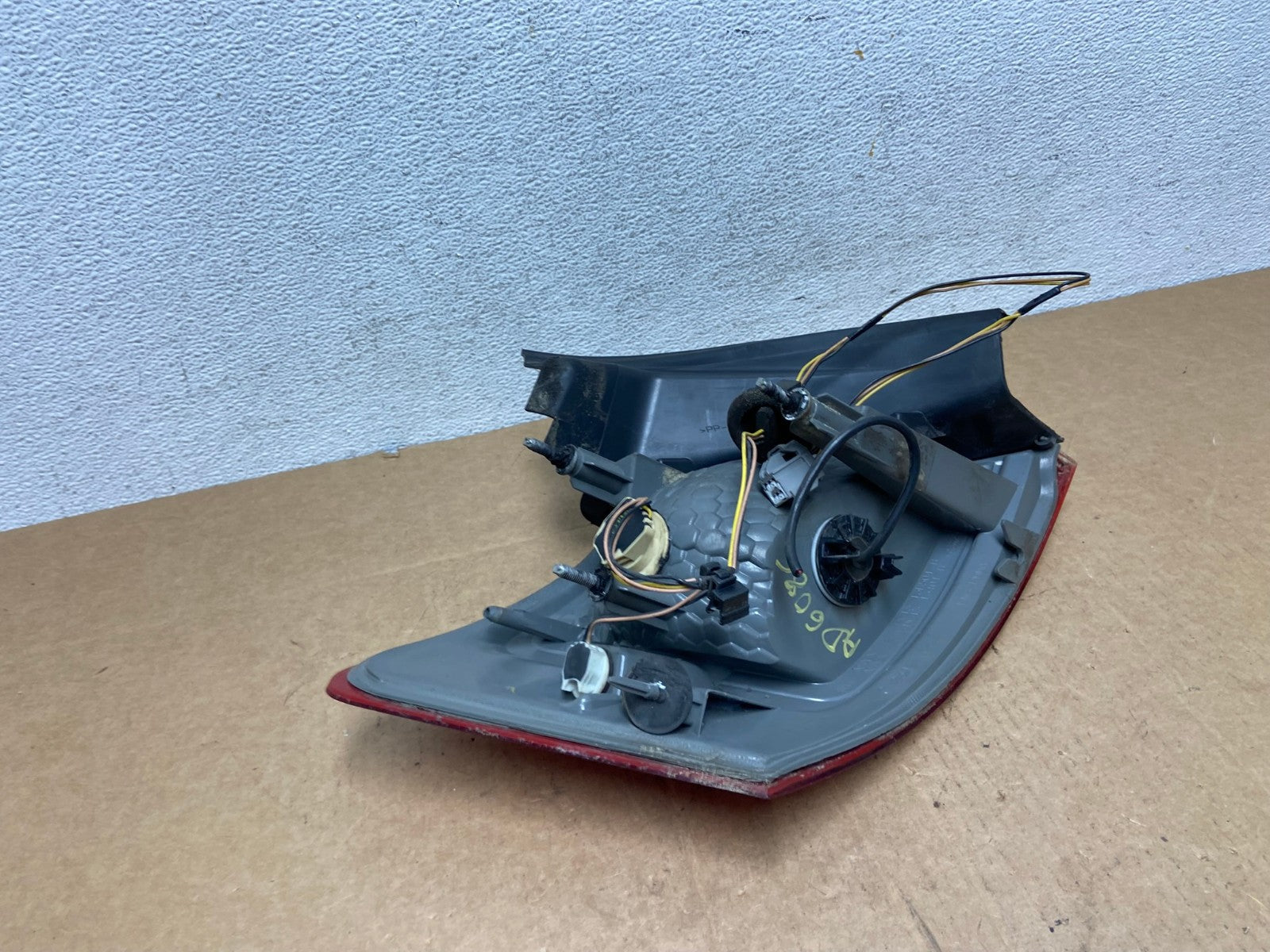 2014 to 2018 Ford Taurus Interceptor Right Passenger RH Tail Light AD6086 LK6