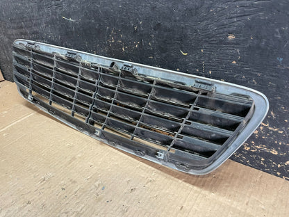 2000 to 2002 Mercedes-Benz S-Class S500 S430 Front Upper Grille OEM AB32205