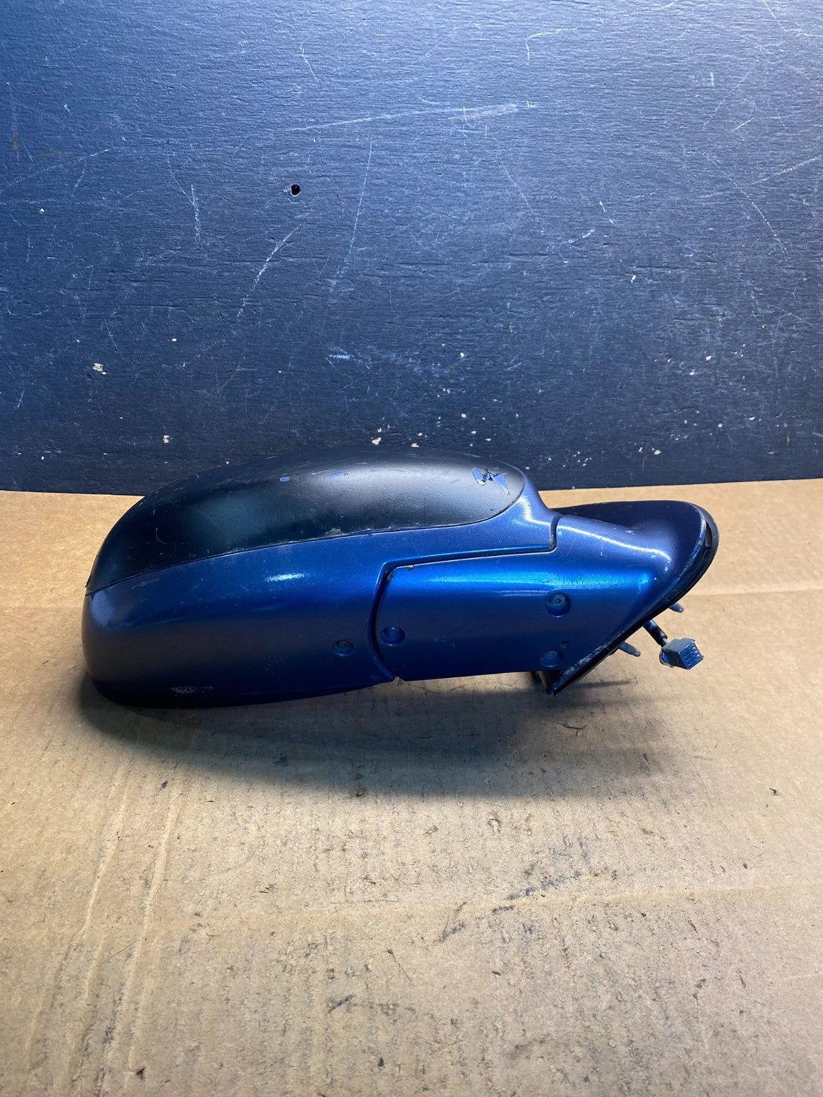 2001 to 2006 Toyota Sequoia Right Passenger View Door Mirror OEM AB3899 MS3