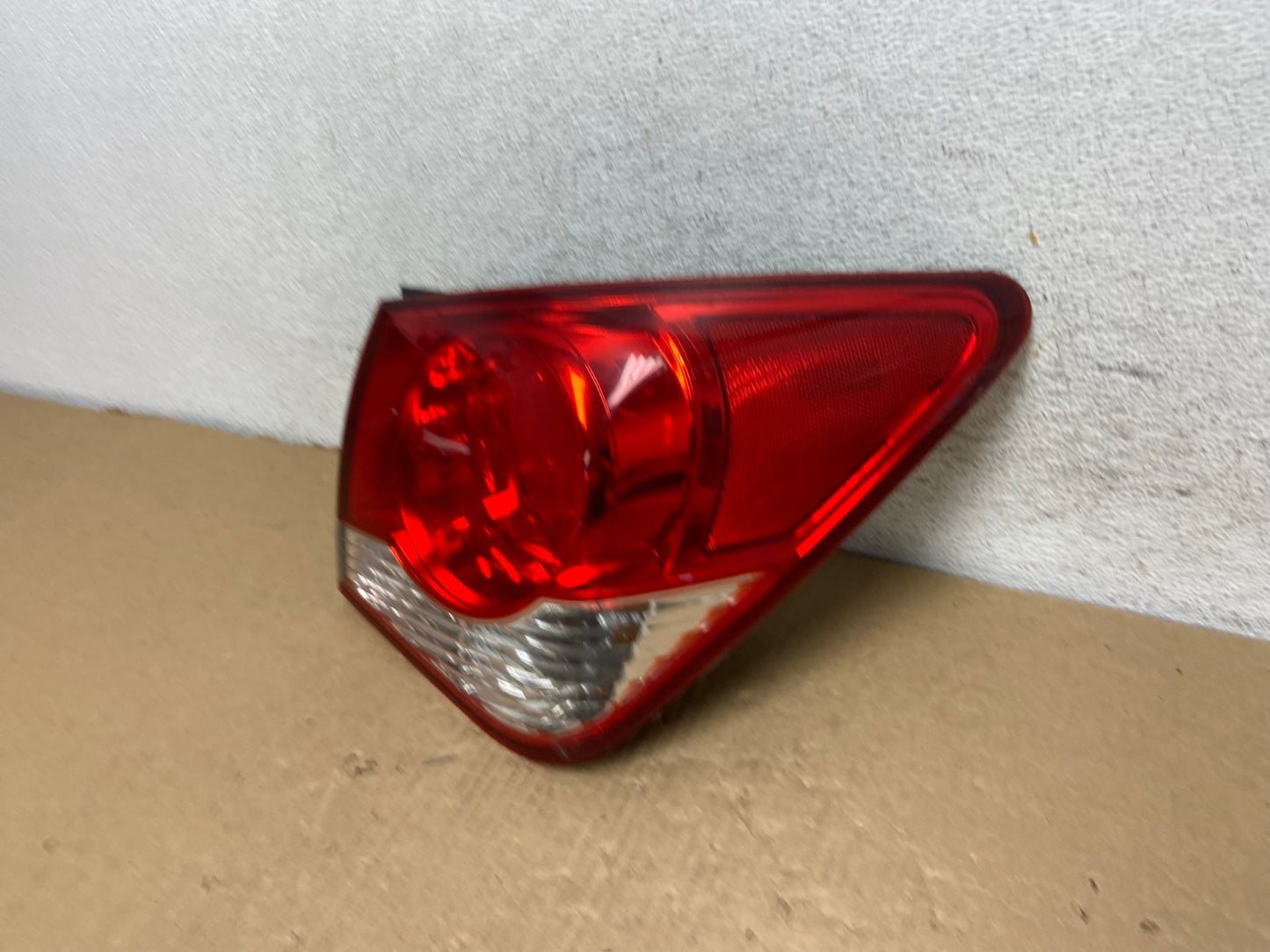 2011 2012 2013 2014 Chevrolet Cruze Right Passinger RH Side Tail Light AF7392 LK1