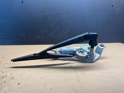 2007 to 2013 Mitsubishi Outlander Rear Windshield Wiper Motor ac0949 DG4