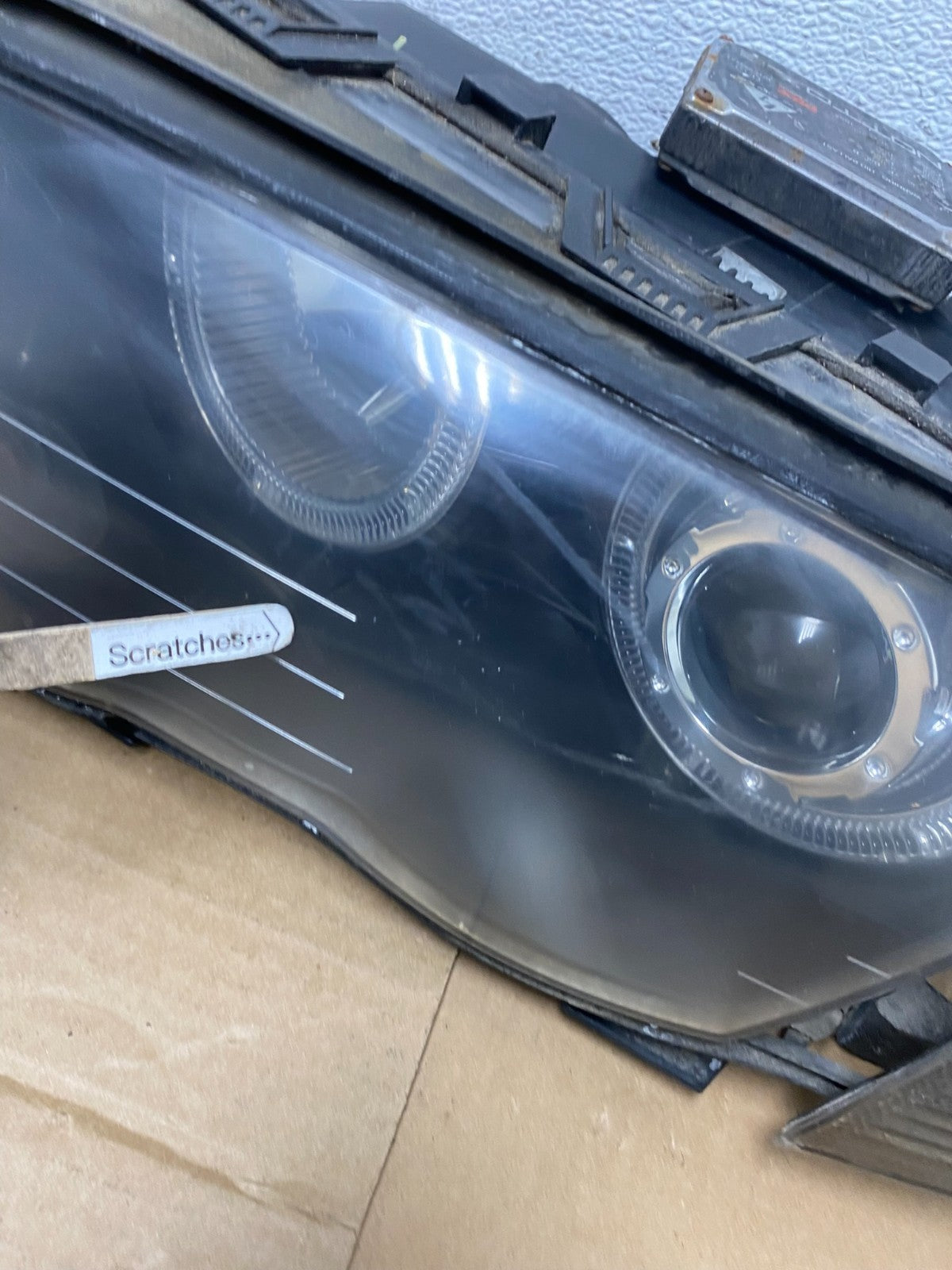 1999 - 2001 BMW E46 3-Series Left+Right Projector Headlight AD3888 DG4