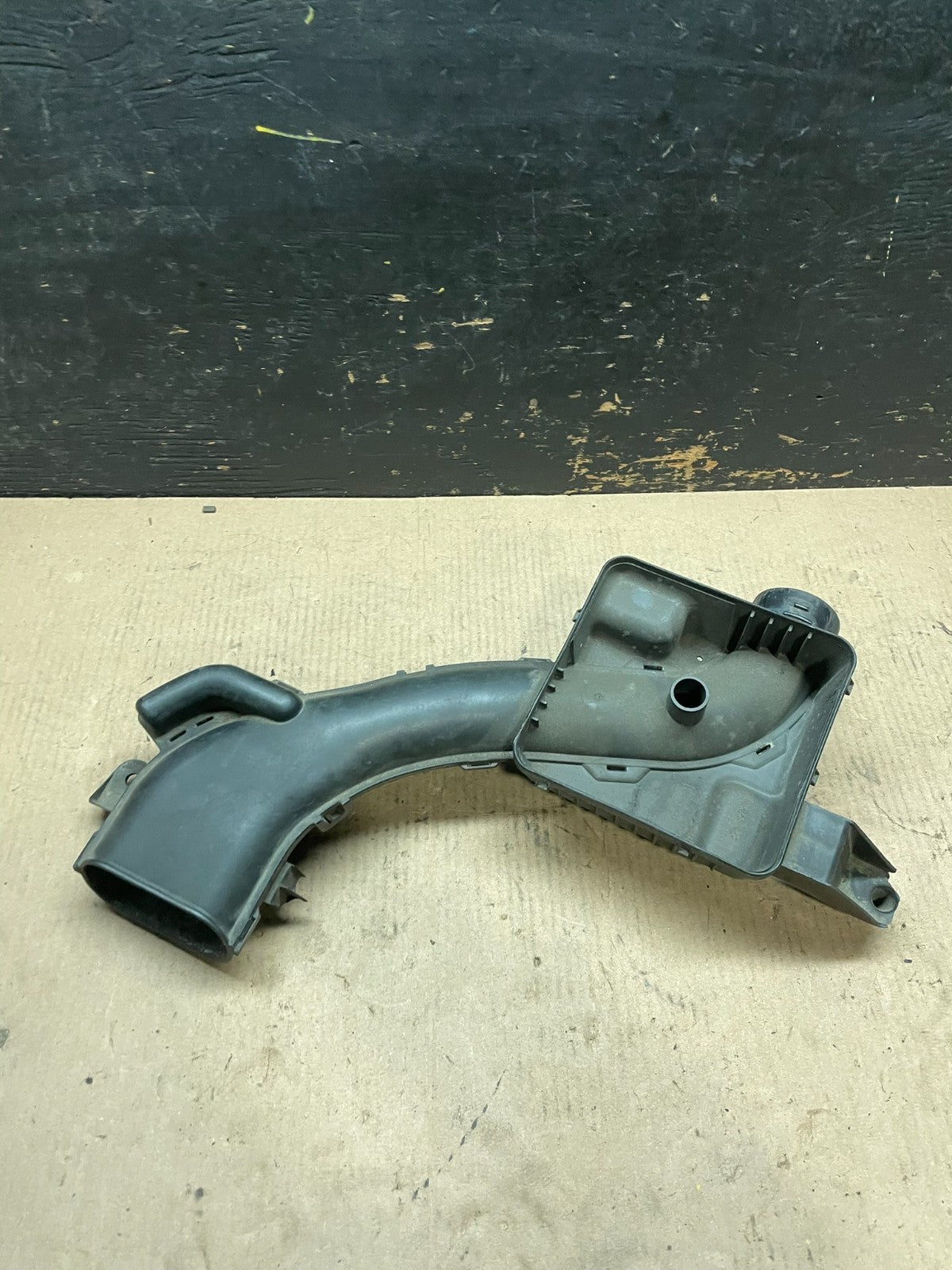 2013 to 2020 Nissan NV200 Engine Air Intake Hose 3LM01 T0489 DG0