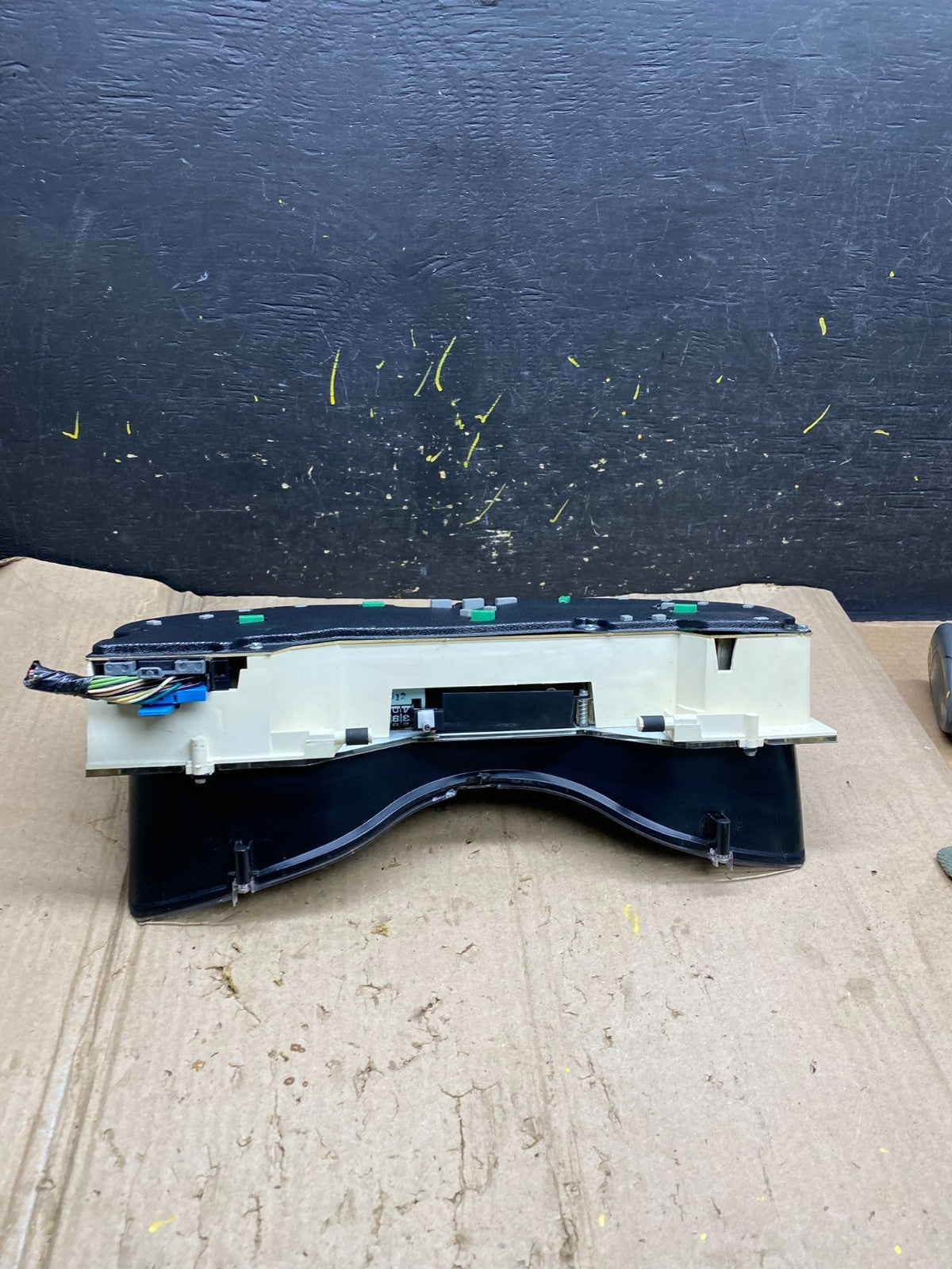 1995 to 1996  Buick Regal Dash Speedometer Cluster Gauge Oem X6059 DG5