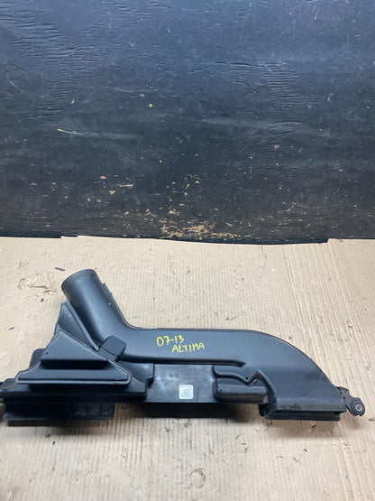 2007 to 2013 Nissan Altima 2.5L Air Duct Tube Resonator 16554-JA000 OEM V3975 DG4