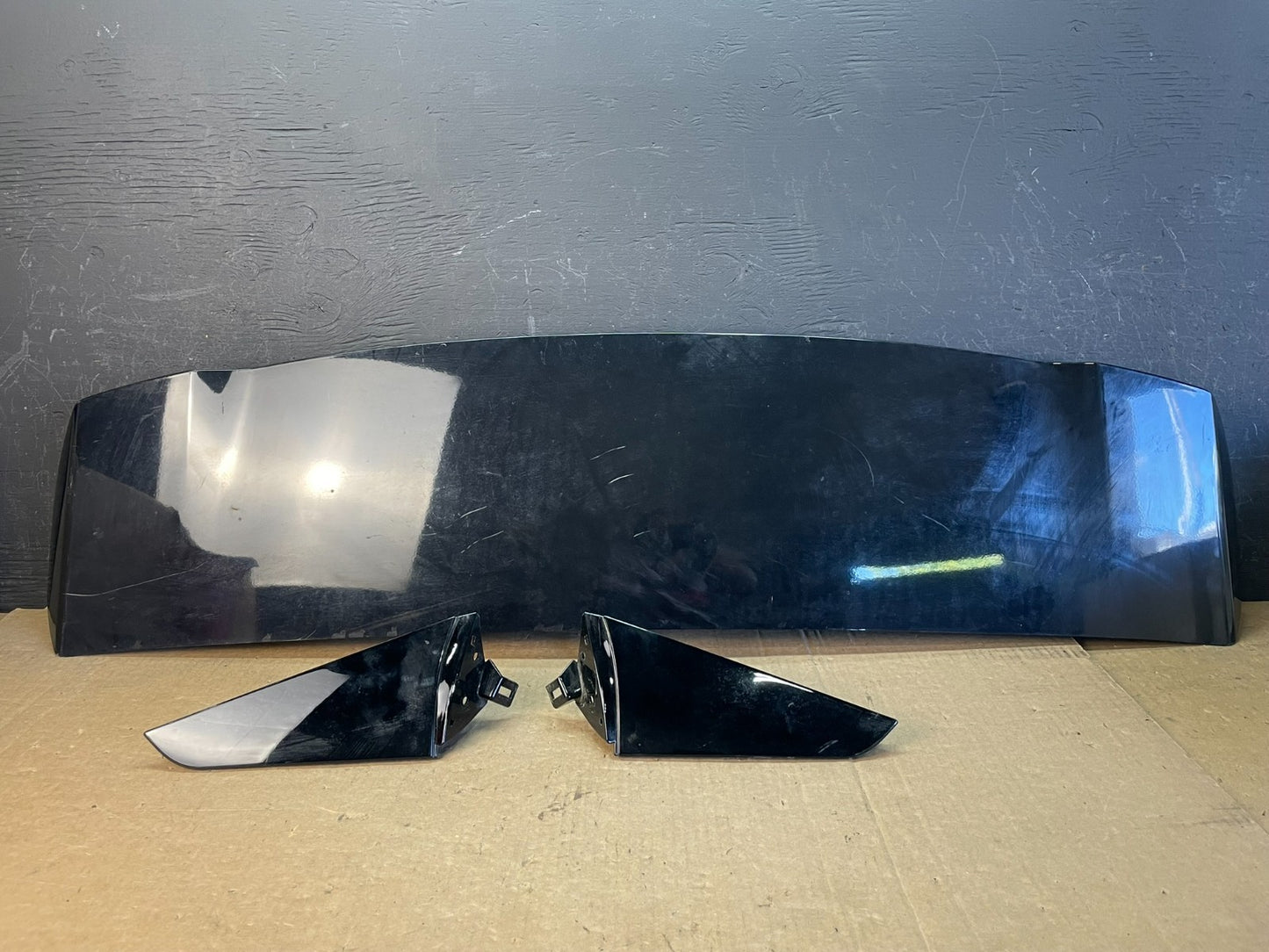 2020 to 2023 Ford Explorer Rear Liftgate Spoiler Wing AD0422 DG0