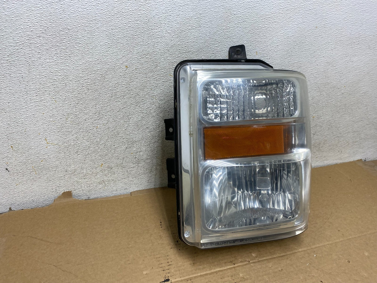 2008 to 2010 Ford F250 Super Duty Left Driver LH Side Headlight AH7794 DW1