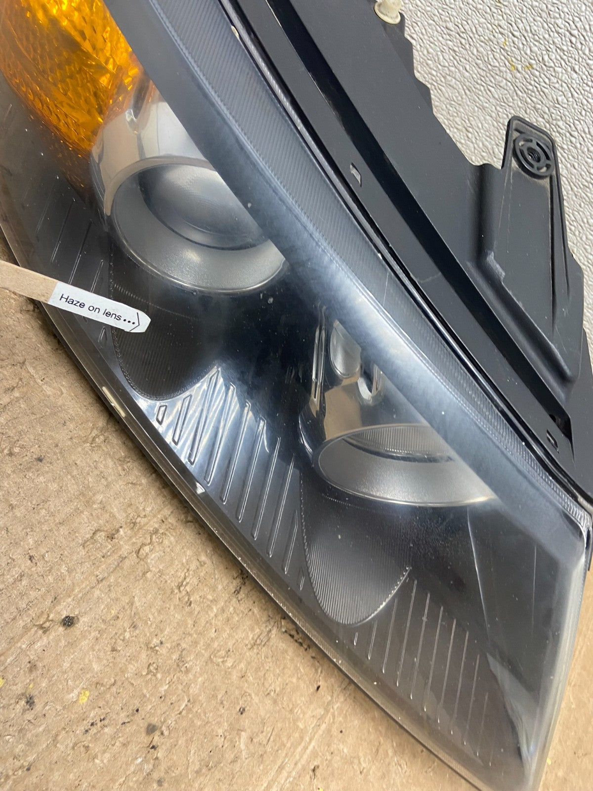 2011 to 2013 Kia Sorento Right Passenger RH Side Headlight Halogen Oem AA3811 DW3
