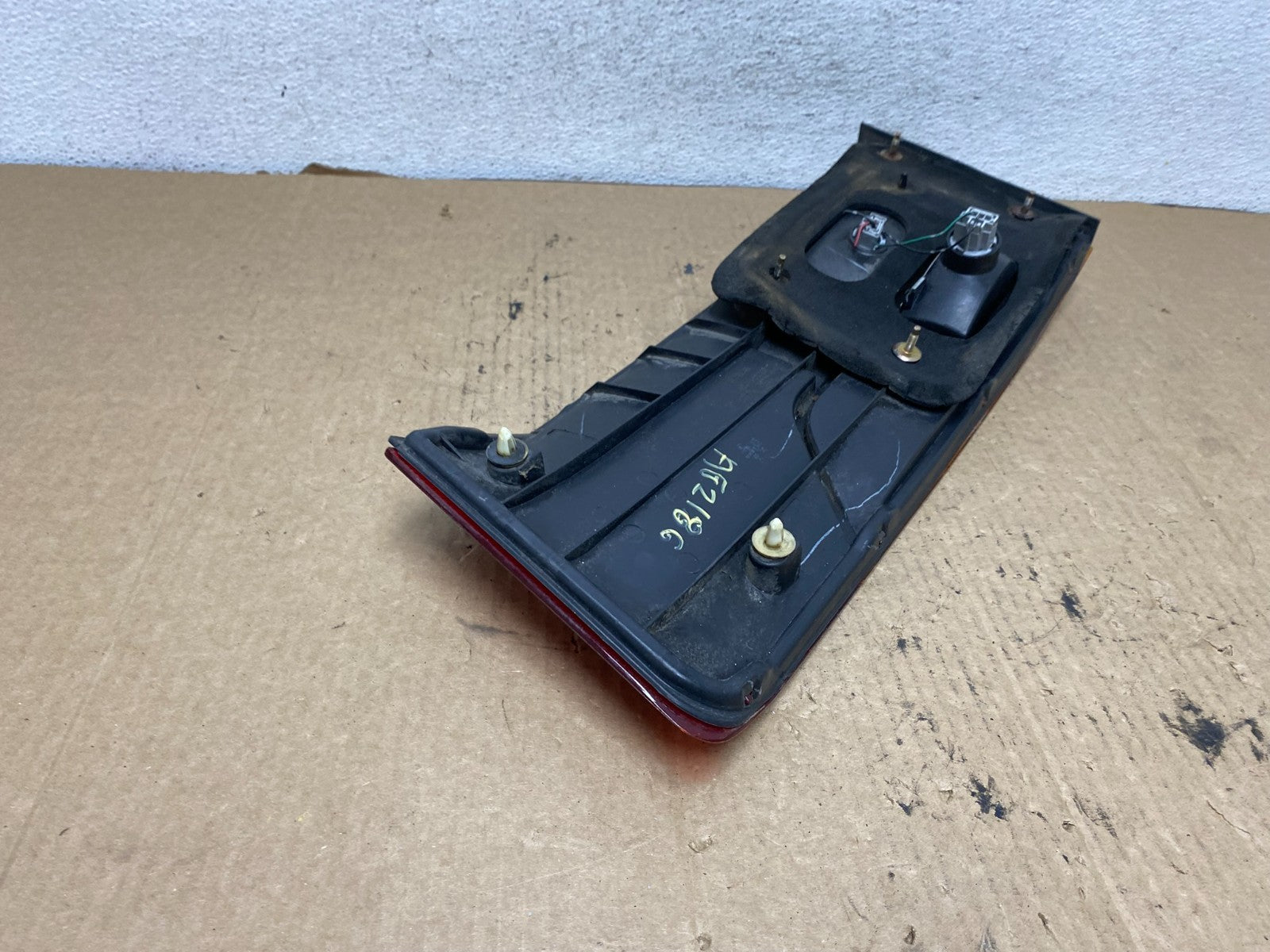2002 2003 2004 Honda Odyssey Left Driver LH Side Tail Light Inner AG2186 DW5