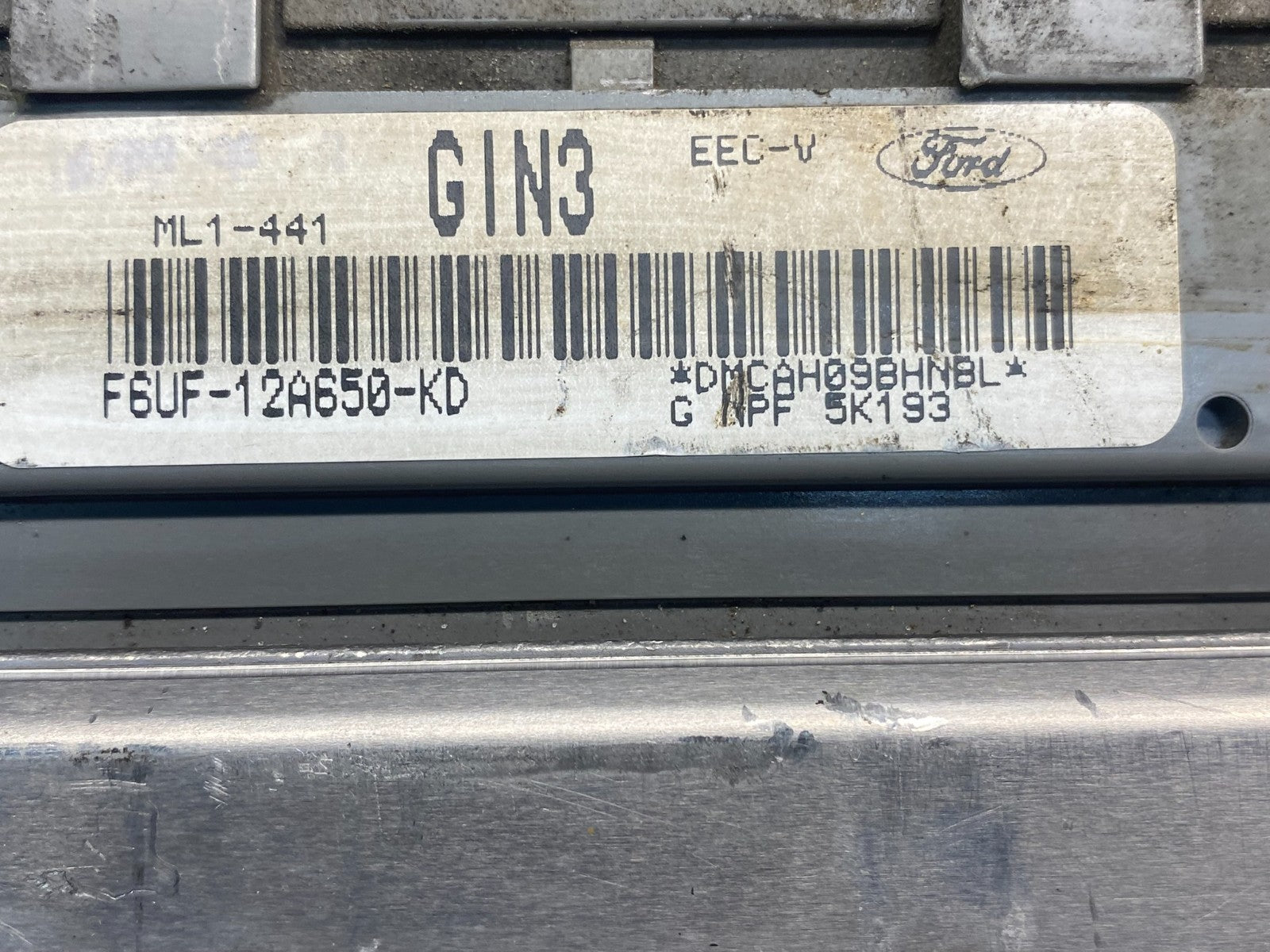 1996 Ford E150 E250 5.8L Engine Control Module ECU F6UF-12A650-KD AE7746 DW2