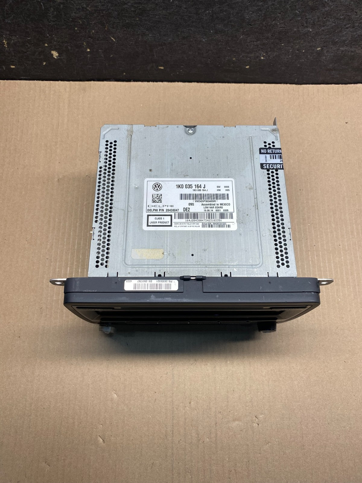 2015 2016 2017 Volkswagen Jetta Radio CD Player AM/FM AI7107 DG4