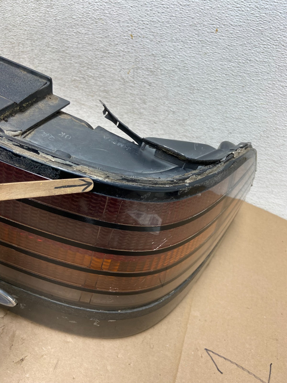 1989 Ford Probe Right Passenger Side Tail Light AG4280 DG5