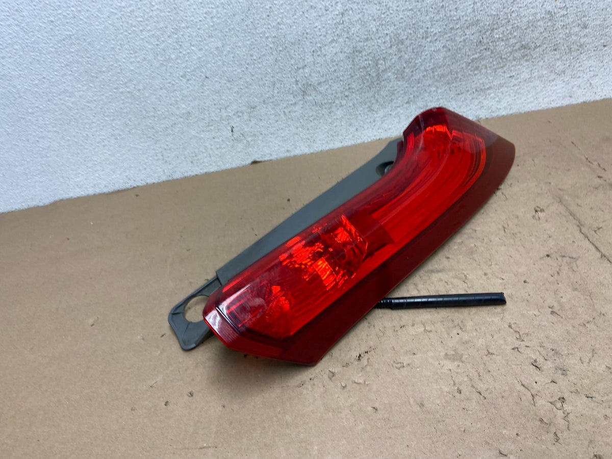 2012-2014 Honda Crv Cr-v Right Passenger Rh Side Upper Tail Light AG5698 DW2