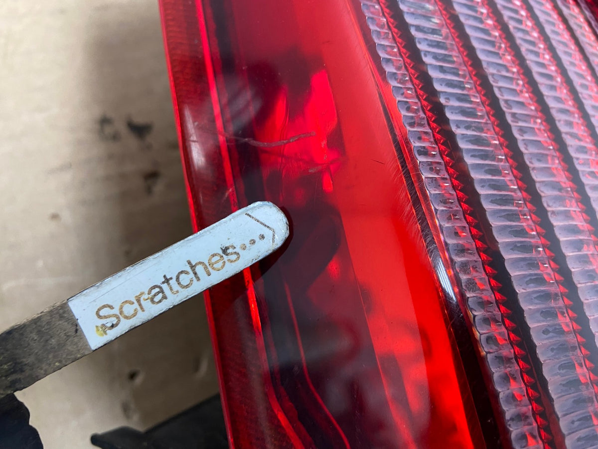 2004 2005 2006 Mitsubishi Galant Sedan Right Passenger Tail Light AH4172 LK3