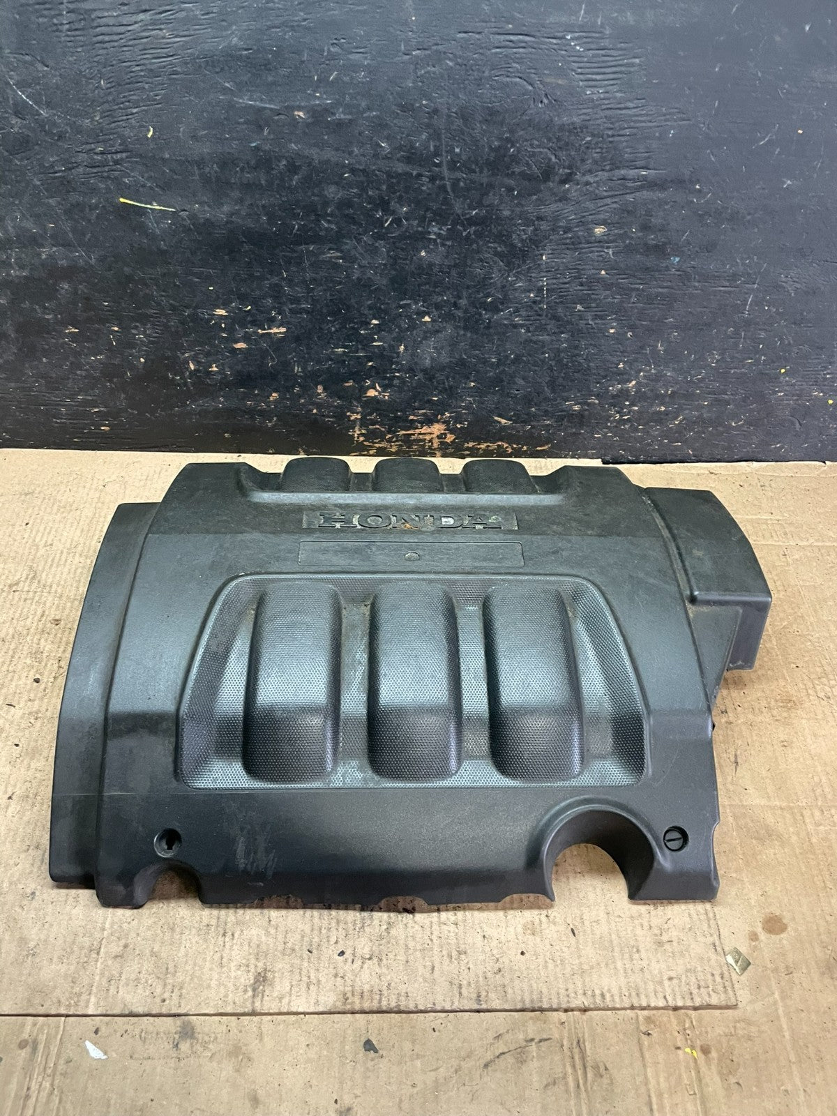 2005 to 2007 Honda Odyssey Black Engine Cover OEM T0278 DG0