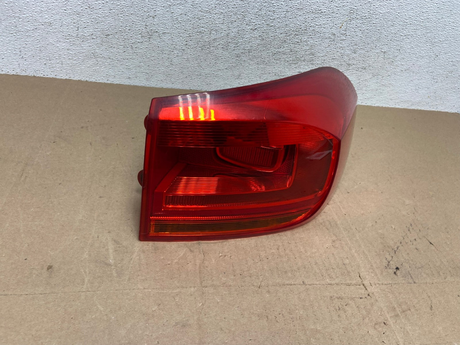 2012-2017 Volkswagen Tiguan Right Passenger RH Side Tail Light AE6724 LK1