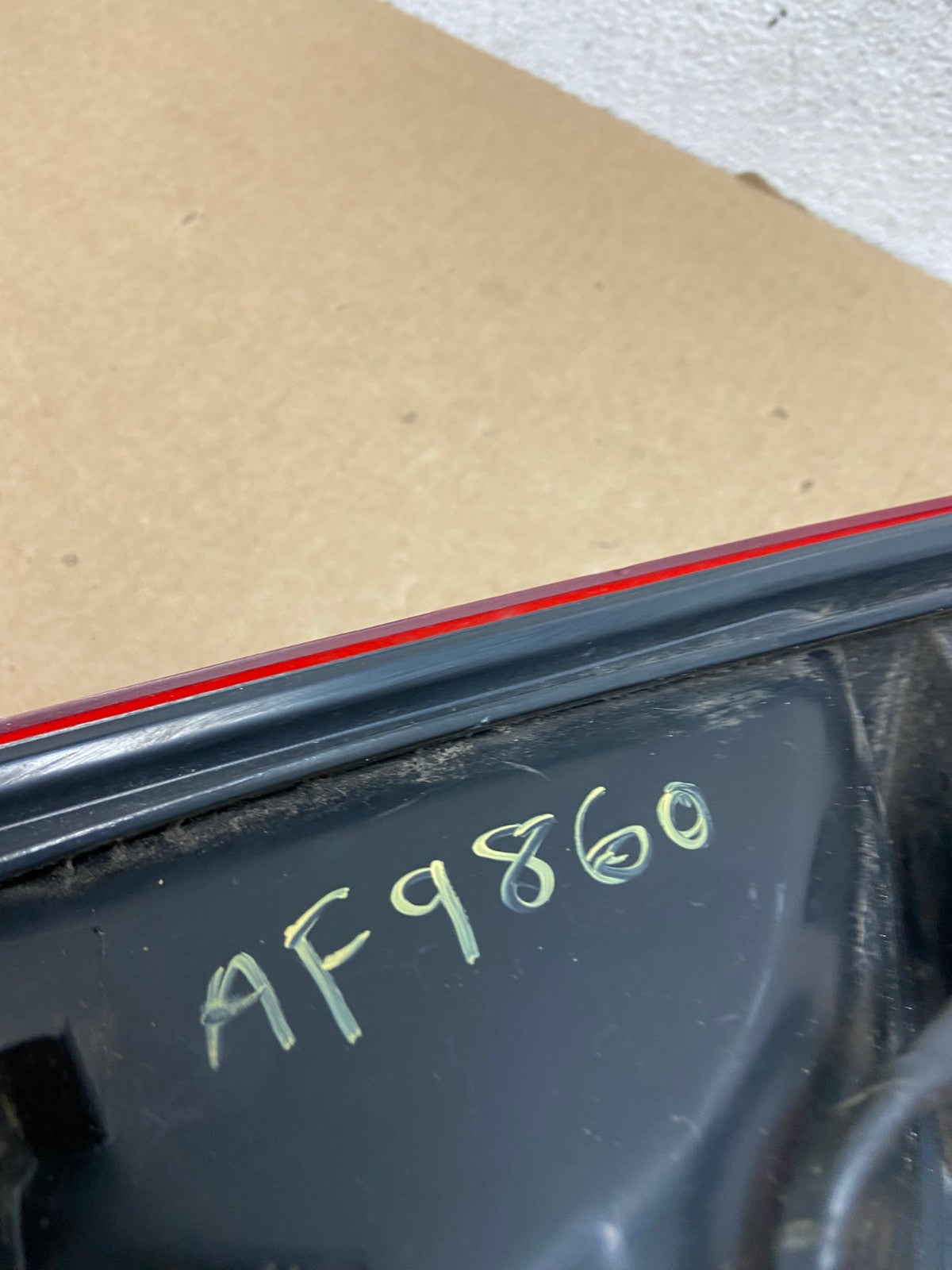 2002 to 2005 Ford Explorer Right Passenger Rh Side Tail light AF9860 LK7