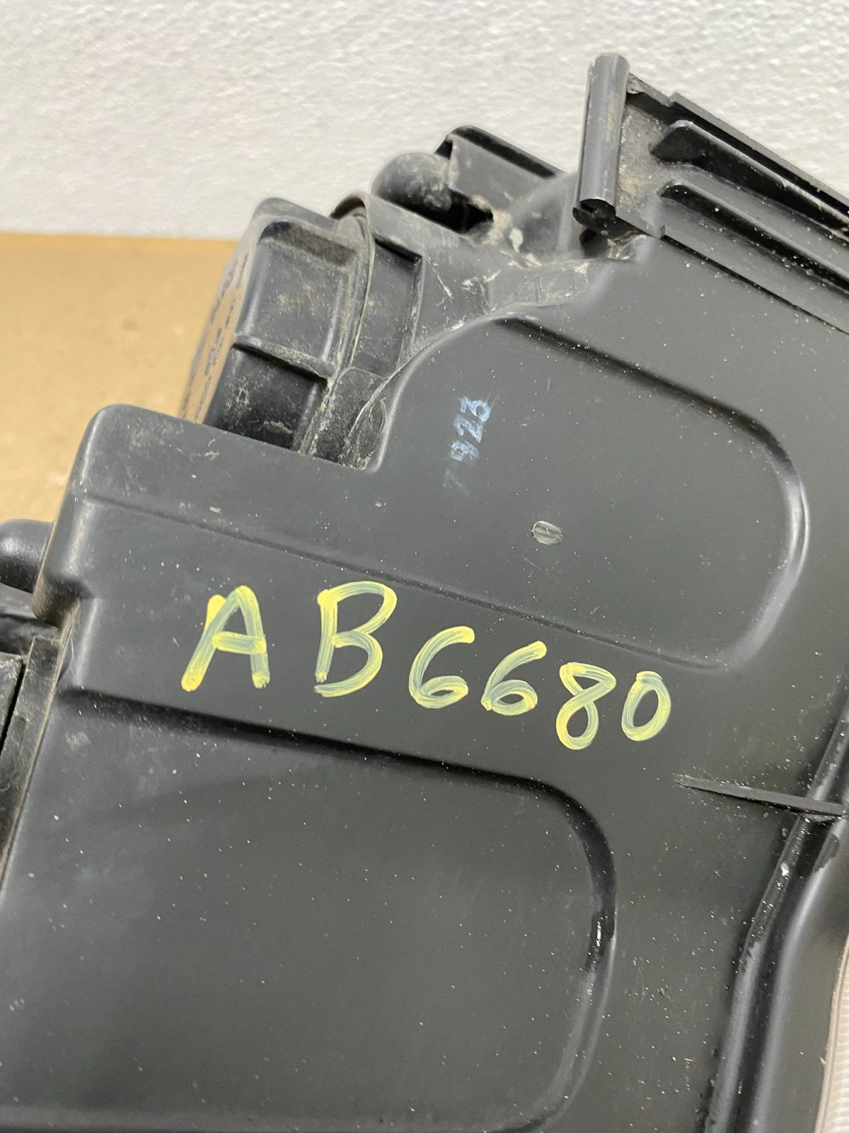 2007 2008 2009 2010 Hyundai Elantra Left Driver Lh Headlight Oem AB6680 DW9