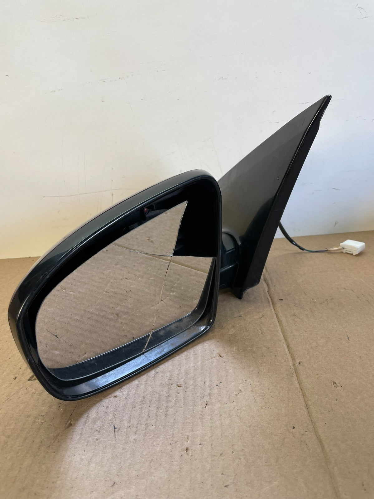 2009 to 2014 Nissan Murano Left Driver LH Side View Door Mirror AH6261 DW2