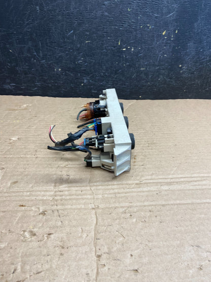 2008-2010 Chevrolet Express 1500 2500 3500 Climate Control Panel AF2003 DW1