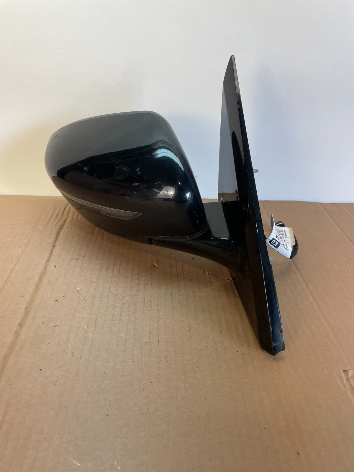 2017 to 2019 Nissan Pathfinder Right Passenger View Door Mirror AG7745 DW1