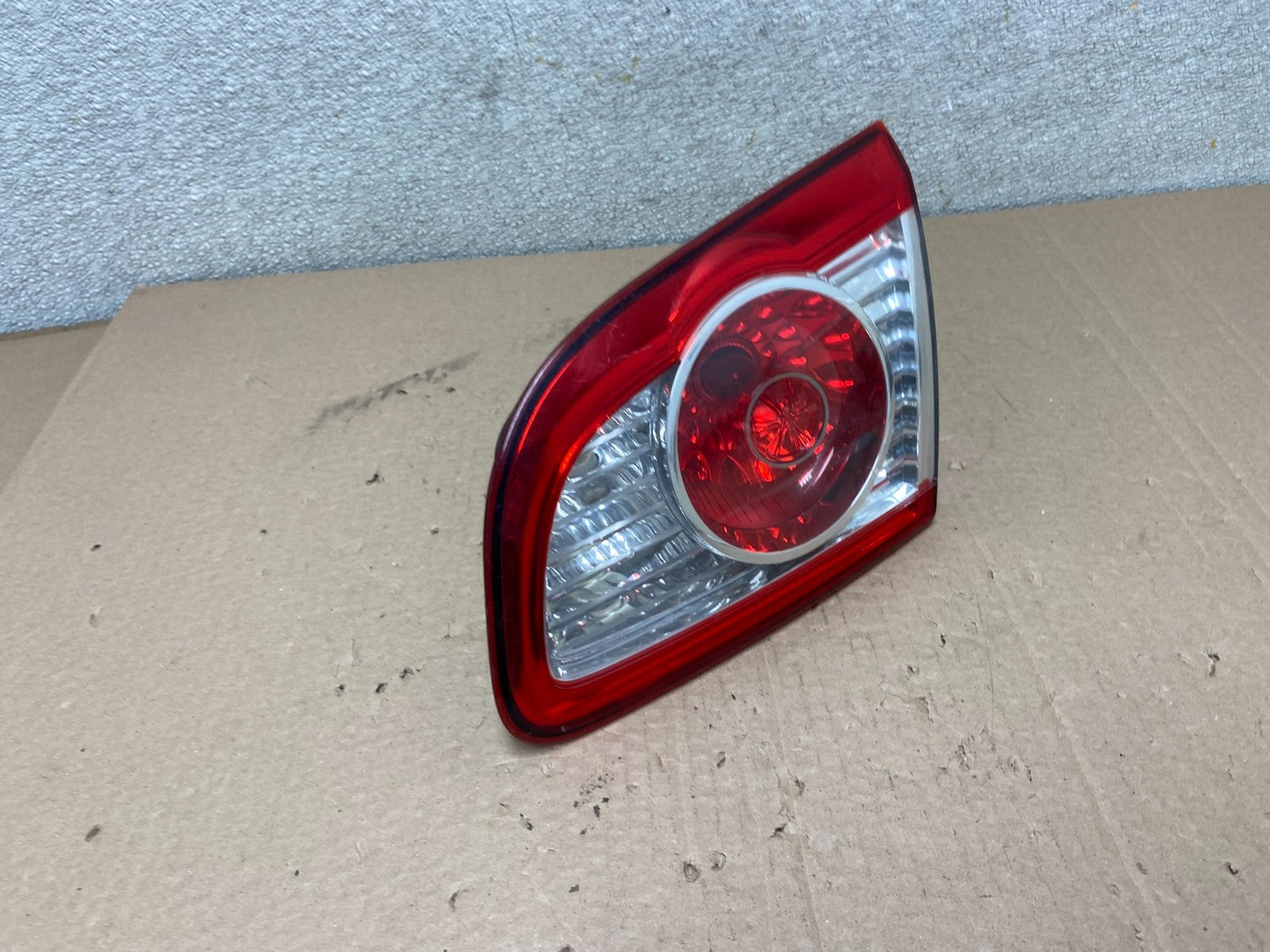 2010 2011 2012 Hyundai Santa Fe Right Passenger Tail Light Inner Oem AB2405 LK2